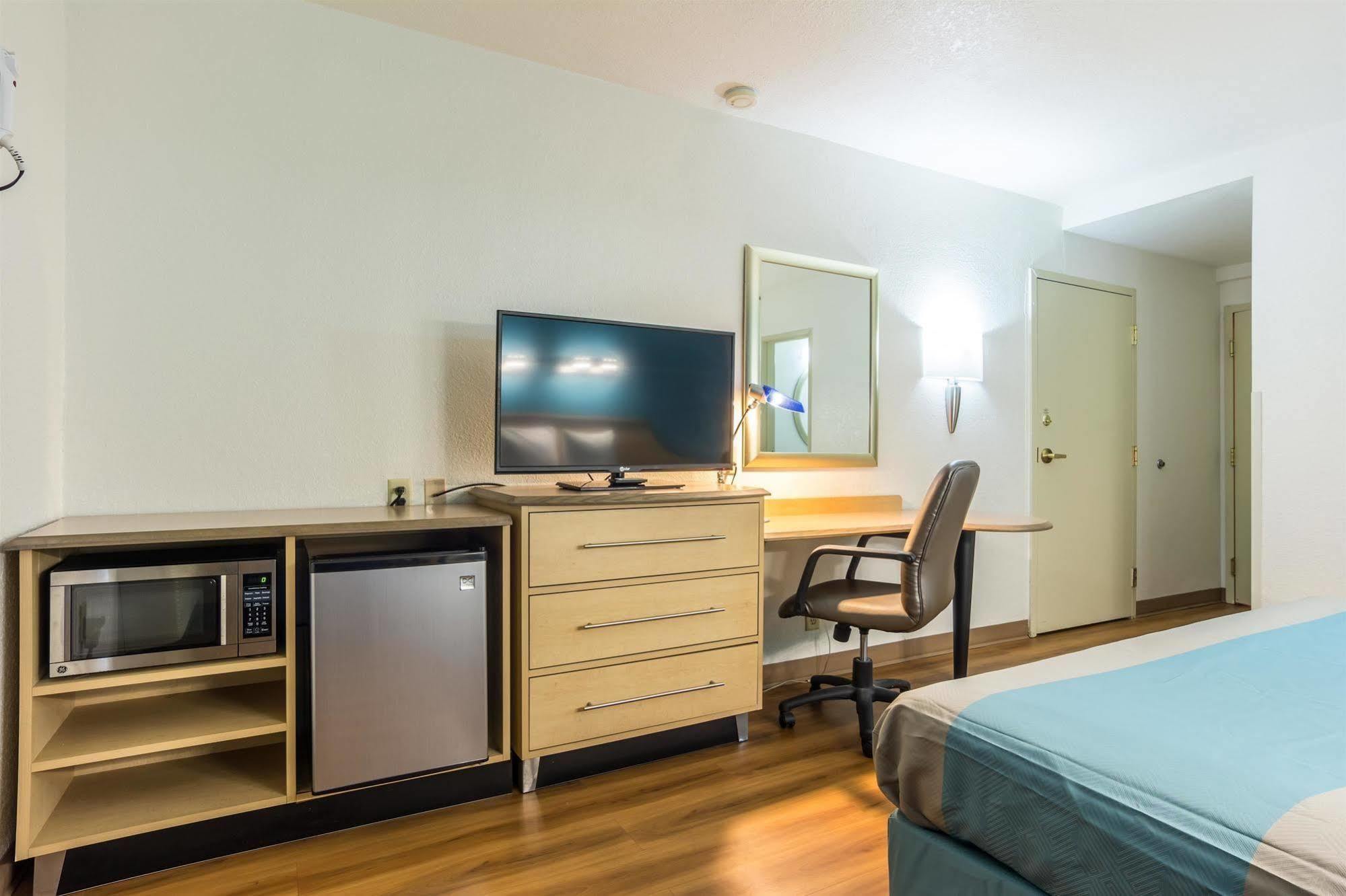 Motel 6-Atlanta, Ga - Downtown Eksteriør bilde